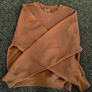 Skims. Slightly cropped pullover crewneck. Size small